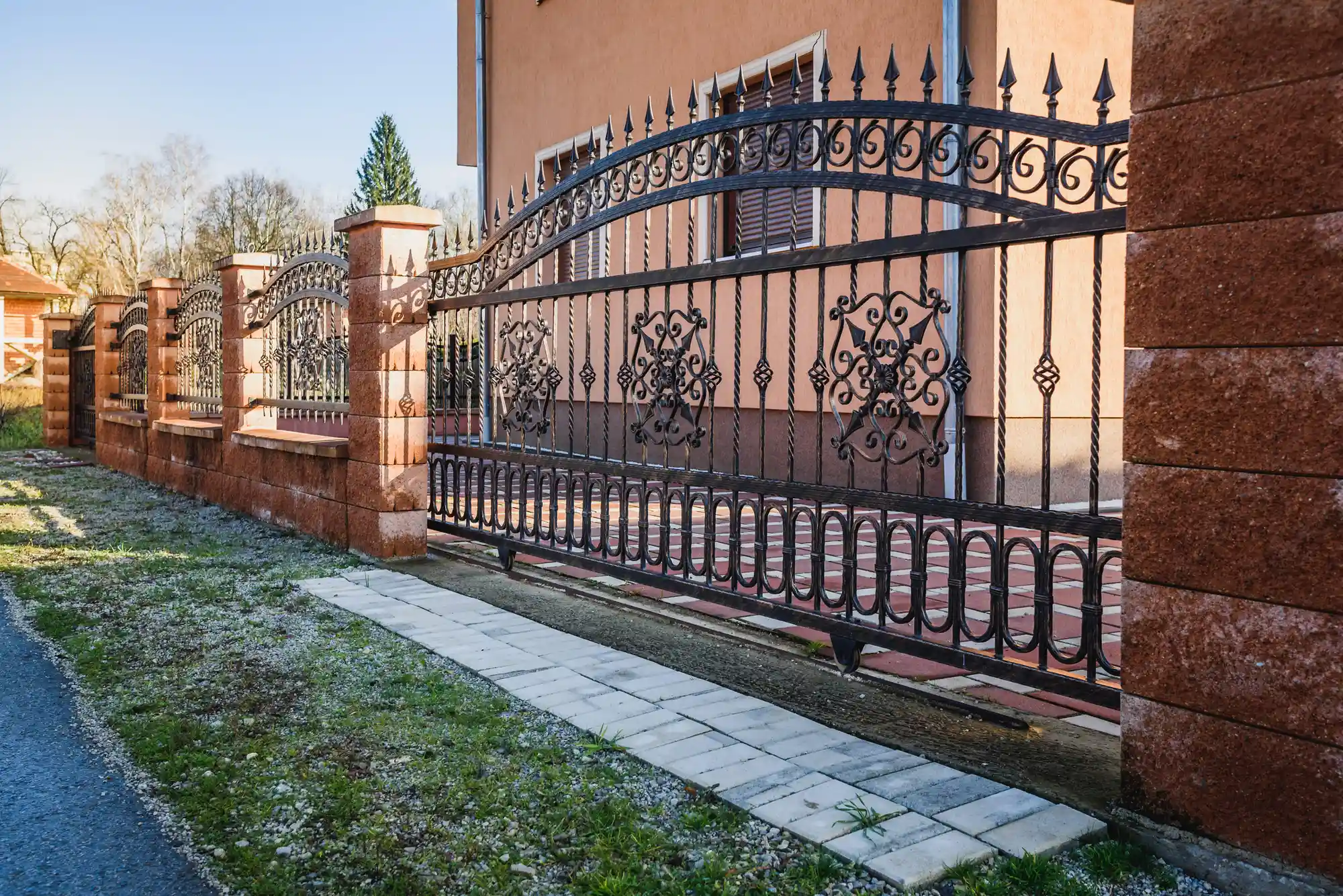 Custom Entry Gates With The Motors